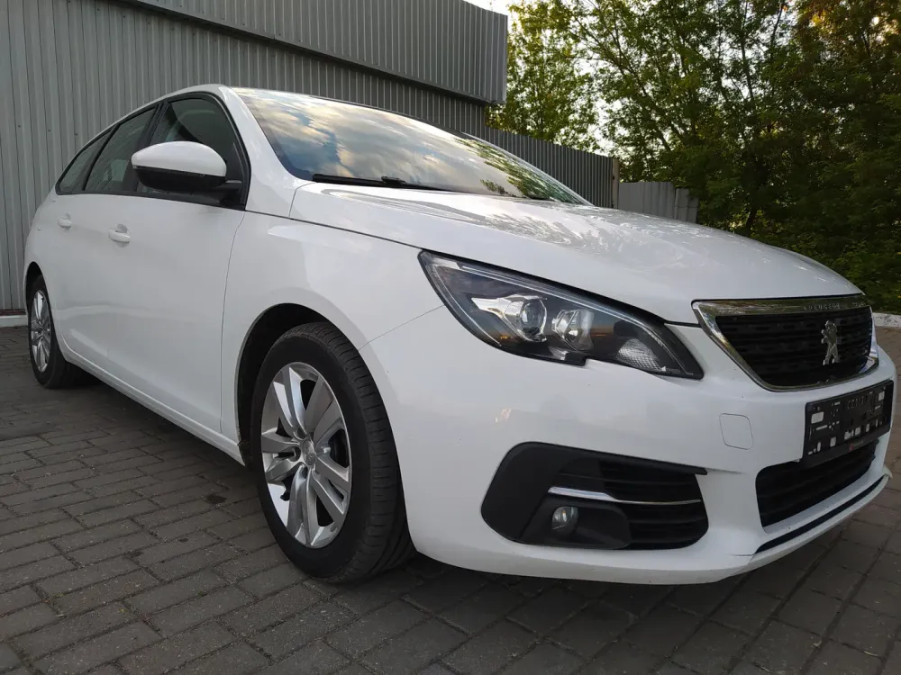 Продажа Peugeot 308 II Рестайлинг, 2018г., Минск Минск - изображение 3