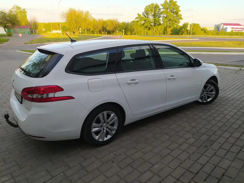 Продажа Peugeot 308 II Рестайлинг, 2018г., Минск Минск - изображение 9