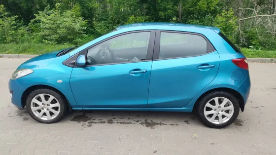 Продажа Mazda 2 II Рестайлинг (DE2), 2011г., Полоцк Полоцк