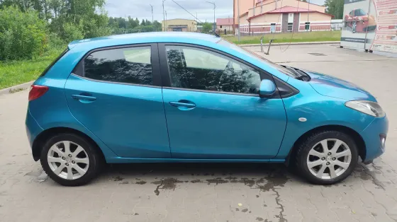 Продажа Mazda 2 II Рестайлинг (DE2), 2011г., Полоцк Полоцк