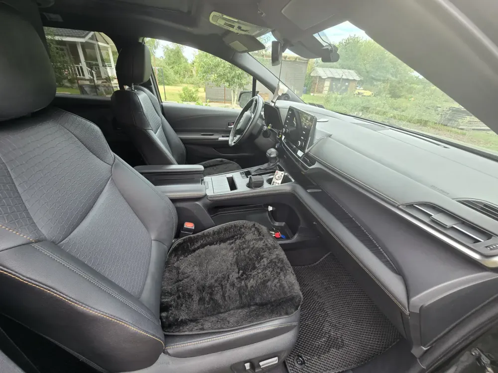 Продажа Toyota Sienna IV, 2022г., Гродно Гродно - изображение 3