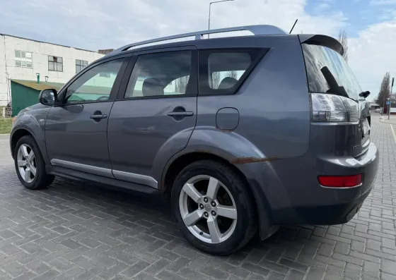 Продажа Mitsubishi Outlander II, 2008г., Гомель Гомель