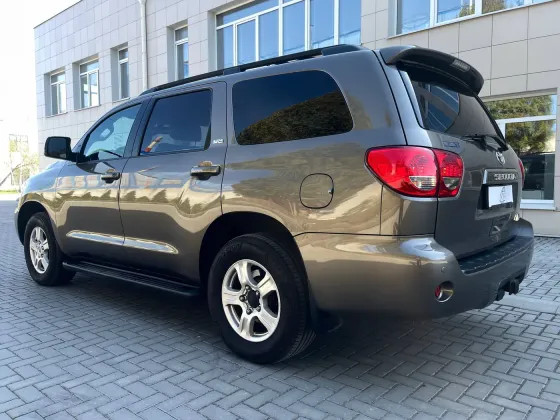 Продажа Toyota Sequoia II, 2017г., Гомель Гомель