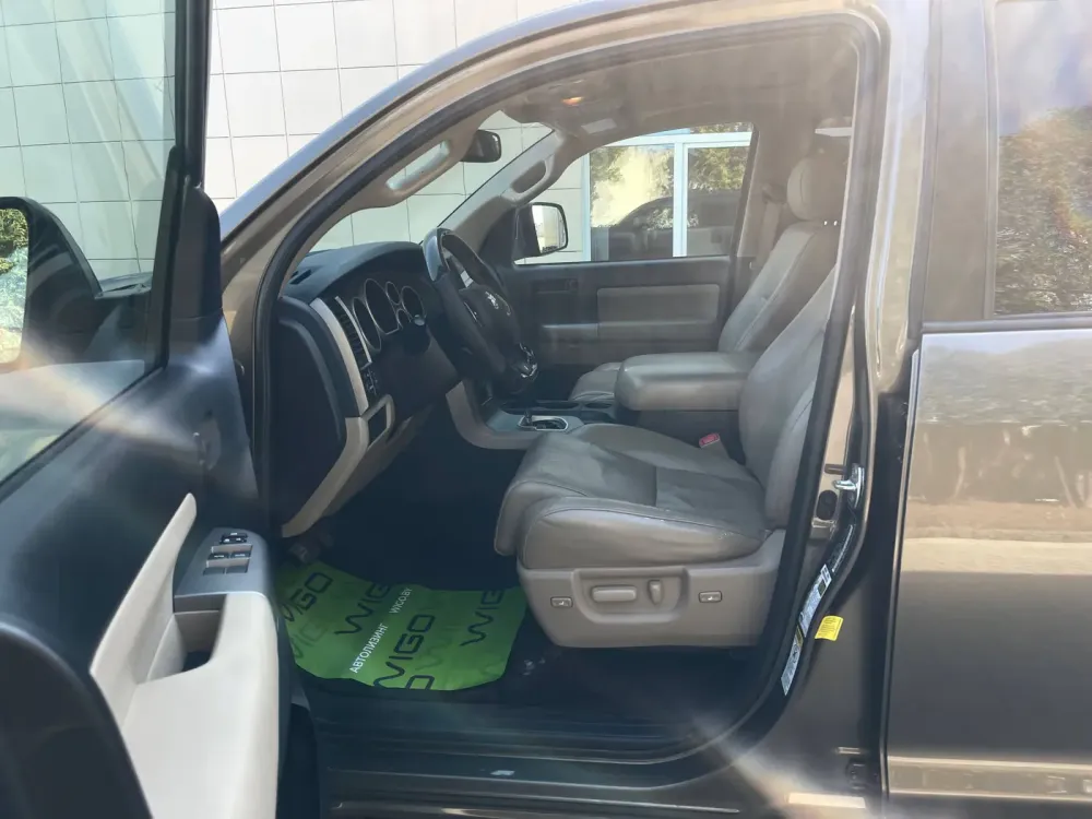 Продажа Toyota Sequoia II, 2017г., Гомель Гомель - изображение 14