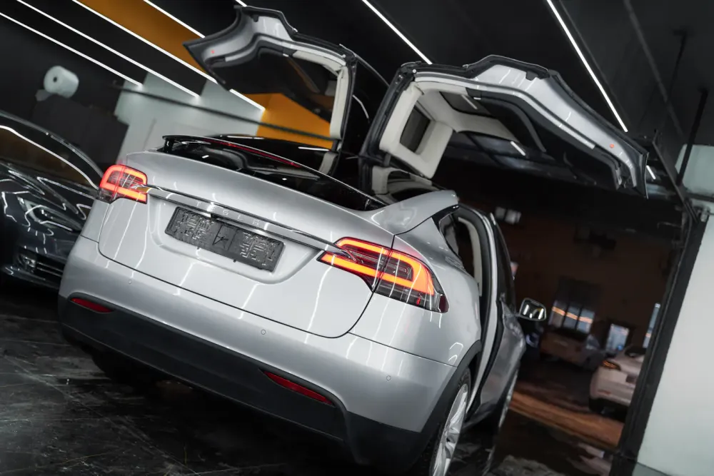 Продажа Tesla Model X I, 2016г., Брест Брест - изображение 8