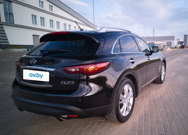 Продажа Infiniti FX II · Рестайлинг, 2012 г. в Минске Минск - изображение 3