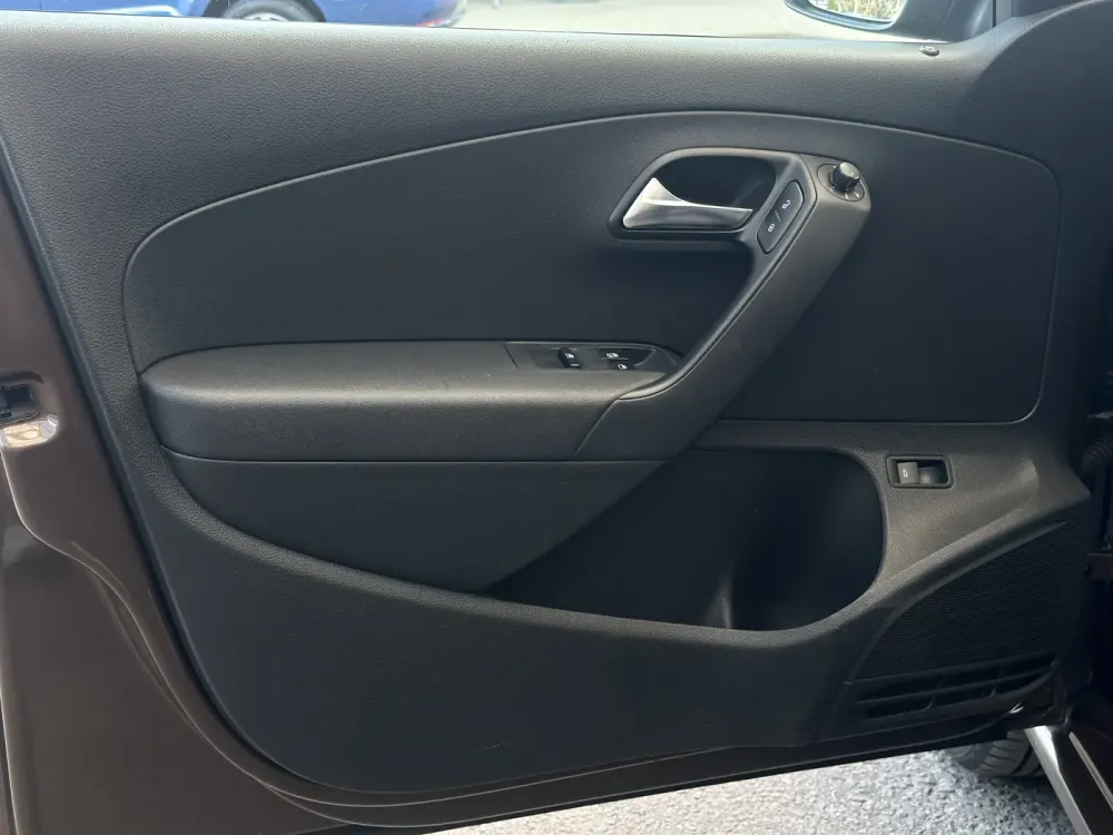 Продажа Volkswagen Polo V Рестайлинг, 2015г., Минск Минск - изображение 4