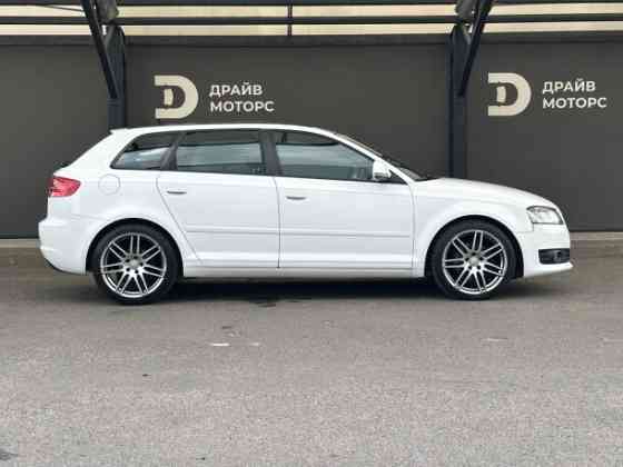 Продажа Audi A3 8P, 8PA · 2-й рестайлинг, 2009 г. в Минске Минск
