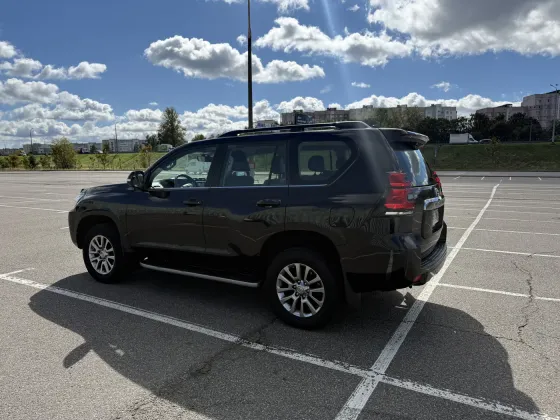 Продажа Toyota Land Cruiser Prado 150 Series Рестайлинг 2, 2019г., Минск Минск
