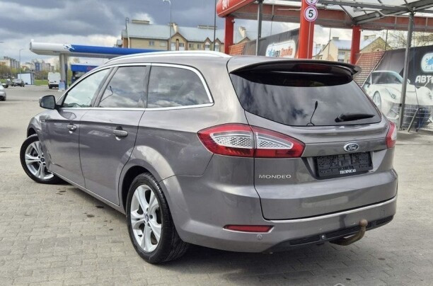 Продажа Ford Mondeo IV · Рестайлинг, 2014 г. в Слуцке Слуцк - изображение 4