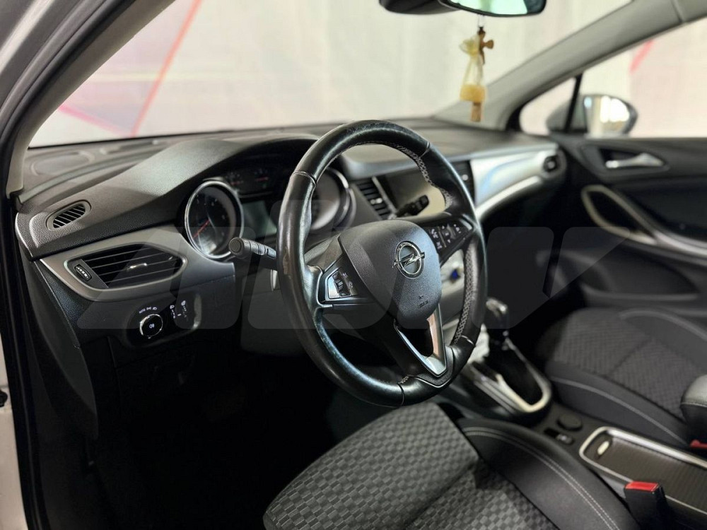 Продажа Opel Astra K, 2018г., Гродно Гродно - изображение 9