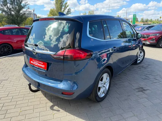 Продажа Opel Zafira C Рестайлинг, 2017г., Гомель Гомель
