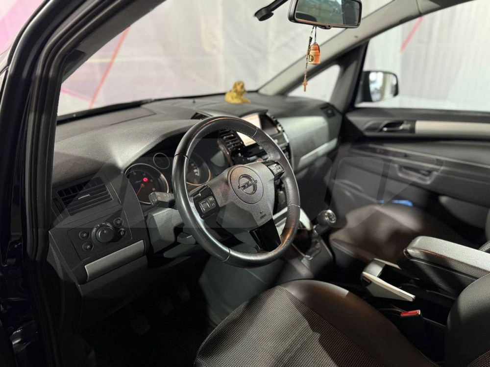 Продажа Opel Zafira B Рестайлинг, 2010г., Гродно Гродно - изображение 9