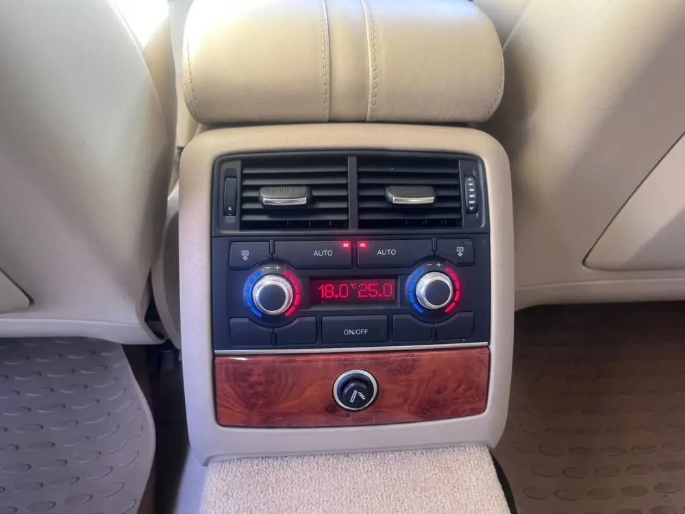 Продажа Audi A8 II (D3) Рестайлинг, 2006г., Витебск Витебск - изображение 16