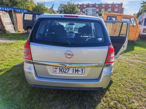 Продажа Opel Zafira B Рестайлинг, 2012г., Пинск Пинск