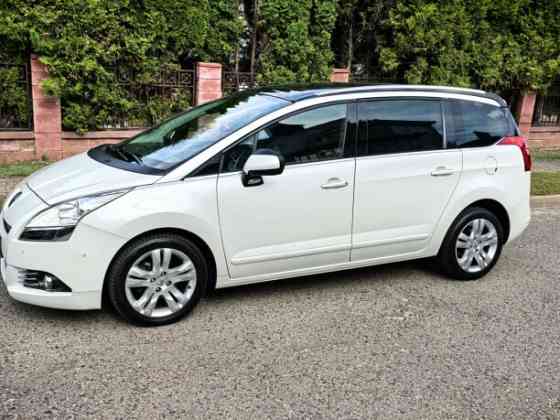 Продажа Peugeot 5008 I, 7 мест, 2013 г. в Минске Минск