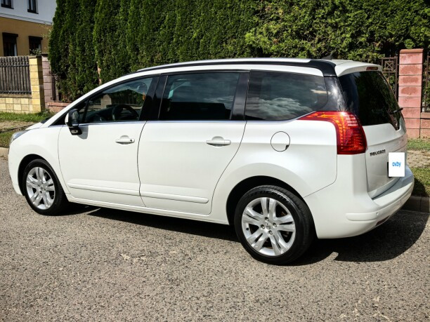 Продажа Peugeot 5008 I, 7 мест, 2013 г. в Минске Минск - изображение 4