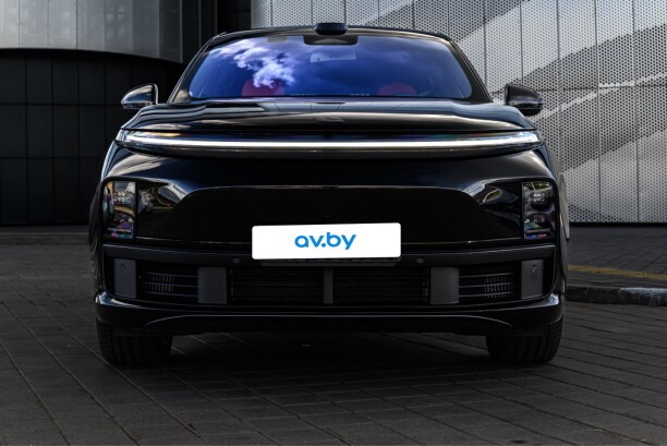 Продажа Li Auto L7 I · 2-й рестайлинг, 2025 г. в Минске Минск - изображение 4