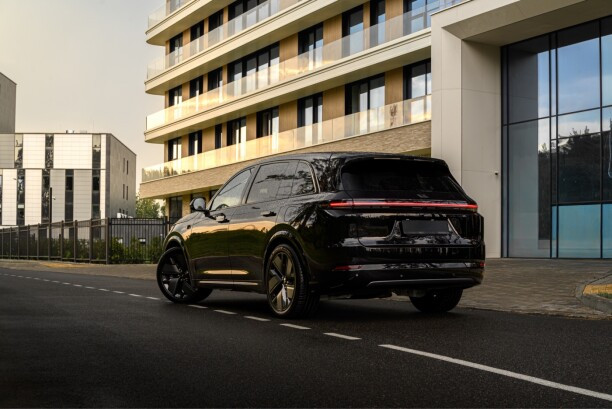 Продажа Li Auto L7 I · 2-й рестайлинг, 2025 г. в Минске Минск - изображение 1