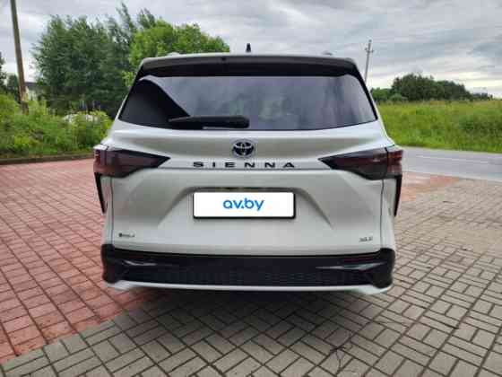 Продажа Toyota Sienna IV (XL40), 8 мест, 2025 г. в Минске Минск