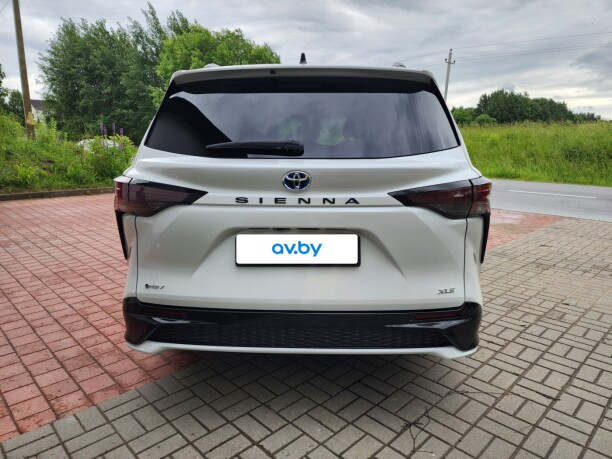 Продажа Toyota Sienna IV (XL40), 8 мест, 2025 г. в Минске Минск - изображение 4