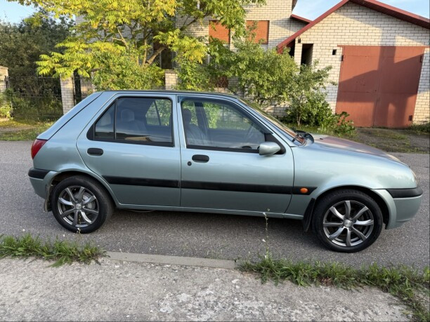 Продажа Ford Fiesta IV · Рестайлинг, 2001 г. в Новополоцке Минск - изображение 6