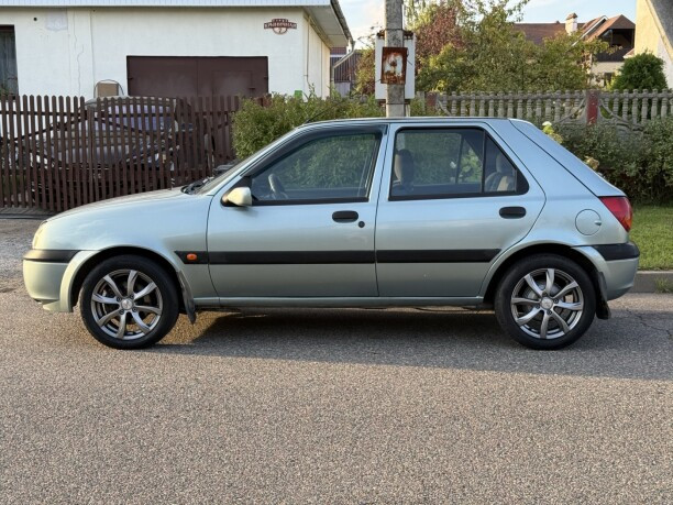 Продажа Ford Fiesta IV · Рестайлинг, 2001 г. в Новополоцке Минск - изображение 5