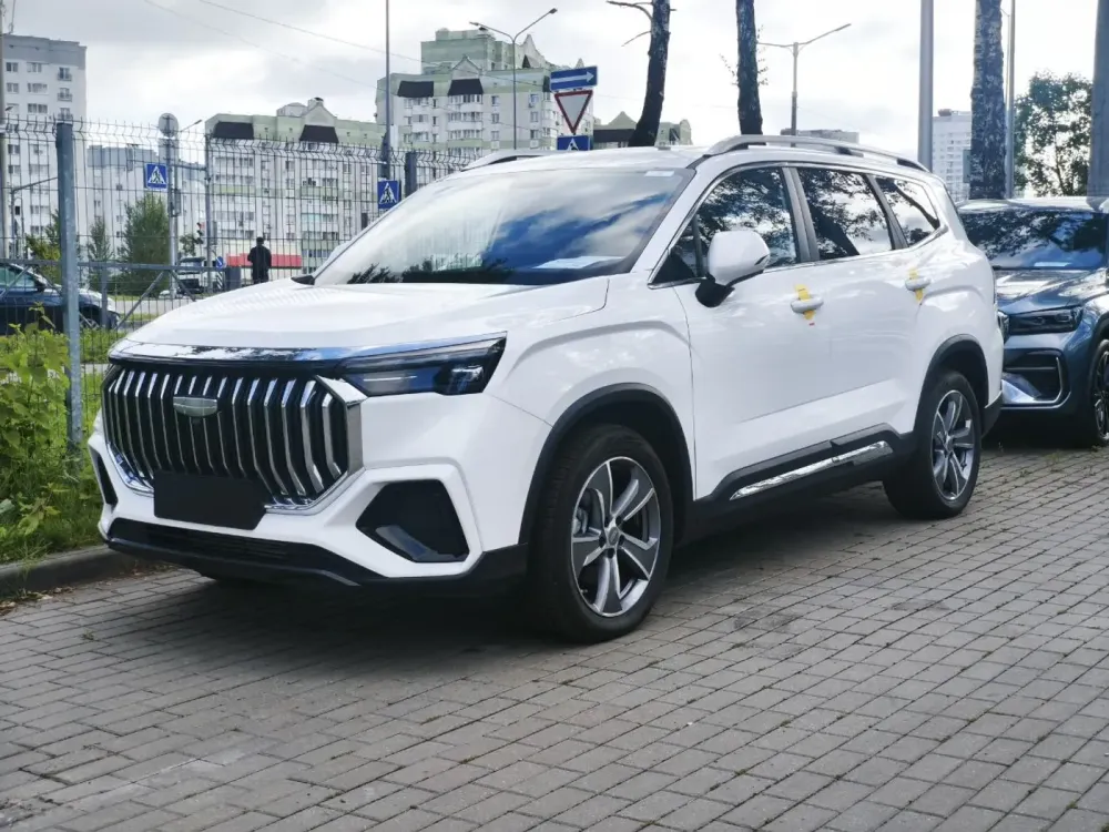 Внедорожник Geely Haoyue L I (2025)