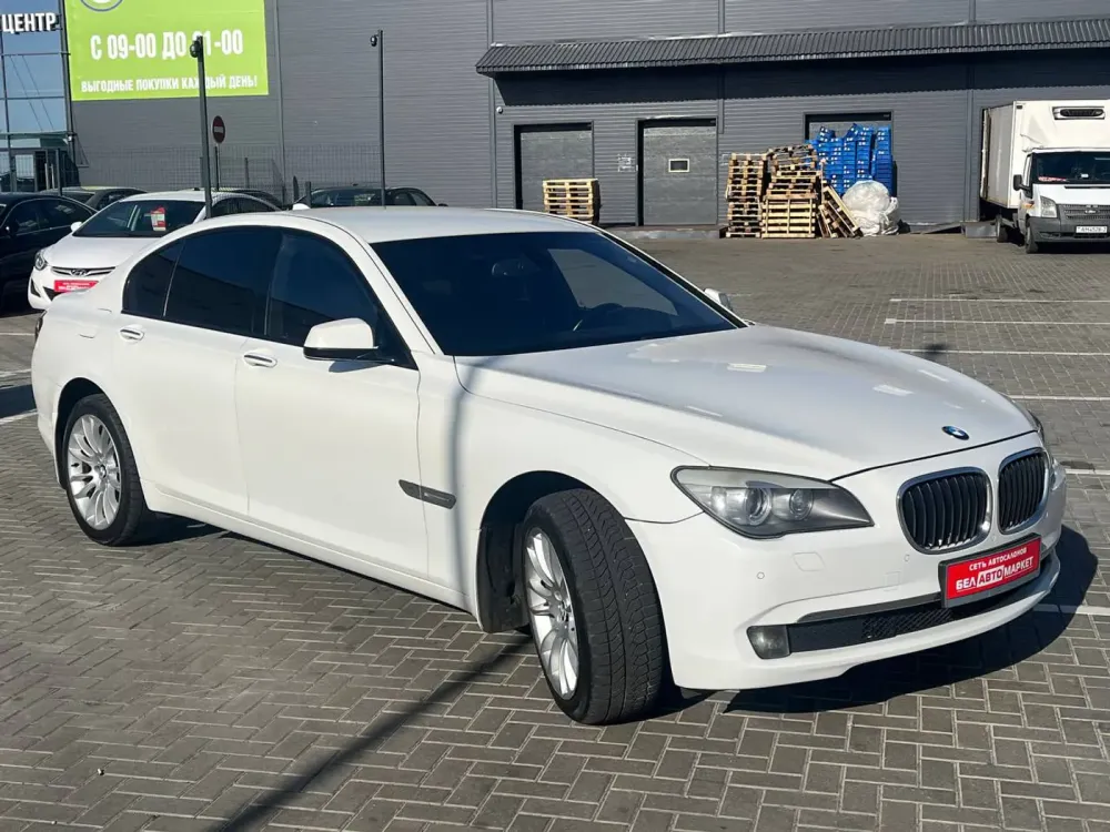  7 series V (F01/F02/F04)