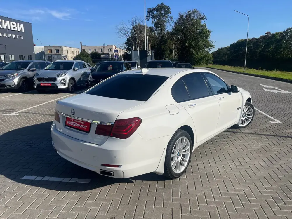  7 series V (F01/F02/F04)
