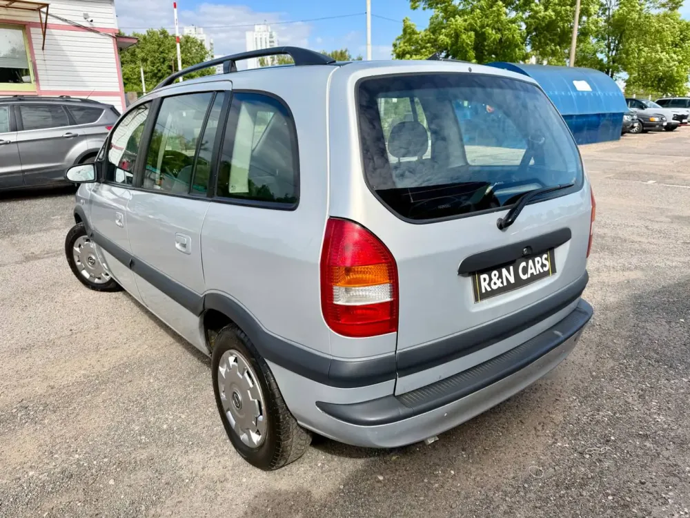  Zafira A