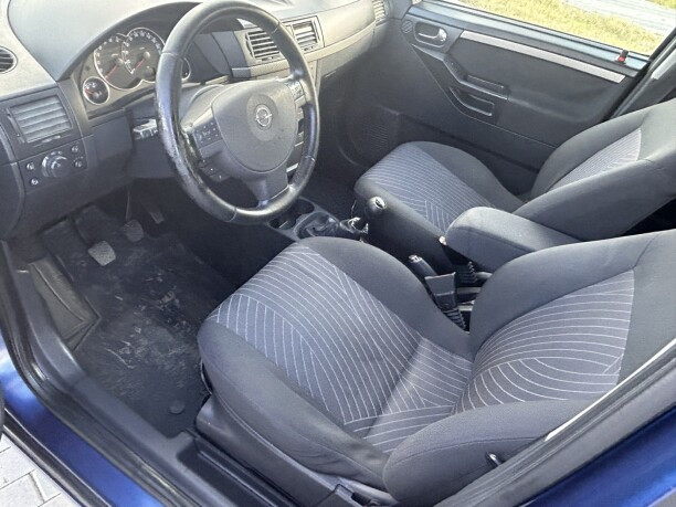 Продажа Opel Meriva I · Рестайлинг, 2006 г. в Жодино Жодино - изображение 8