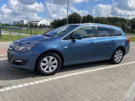 Продажа Opel Astra J · Рестайлинг, 2016 г. в Барановичах Барановичи
