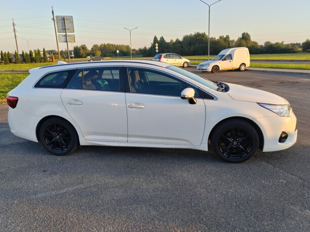 Продажа Toyota Avensis III (T270) · 2-й рестайлинг, 2016 г. в Барановичах Барановичи - изображение 4