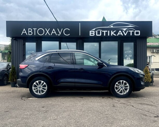  Kuga III