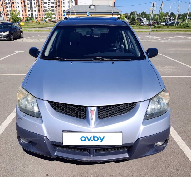 Хэтчбек Pontiac Vibe I (2003)