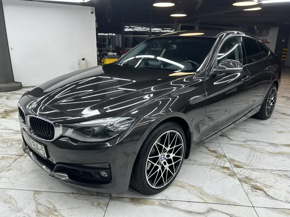  3 series VI (F3x) Рестайлинг