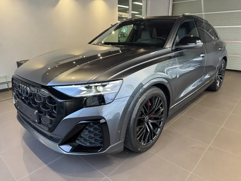 Внедорожник Audi SQ8 I (4M) Рестайлинг (2025)