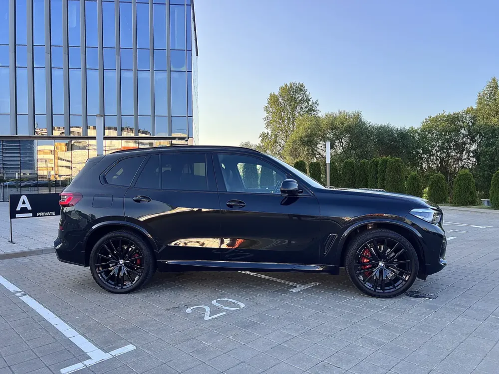  X5 IV (G05/G18)
