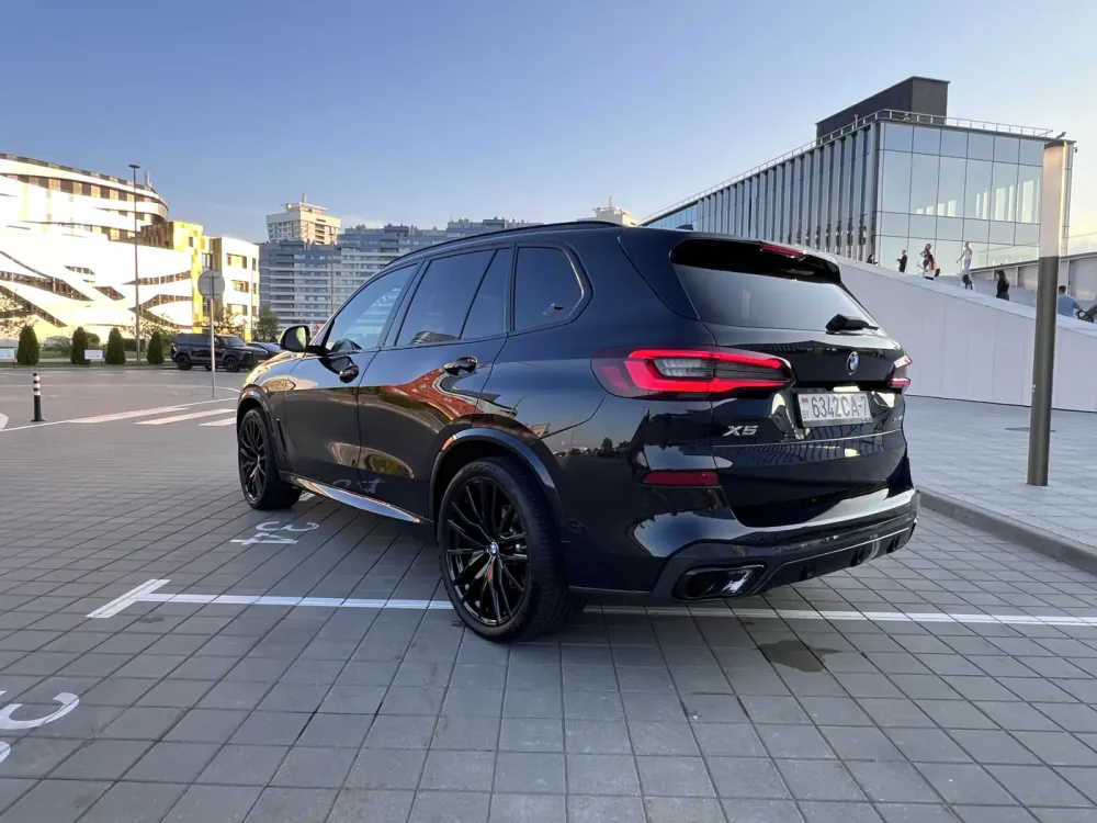  X5 IV (G05/G18)