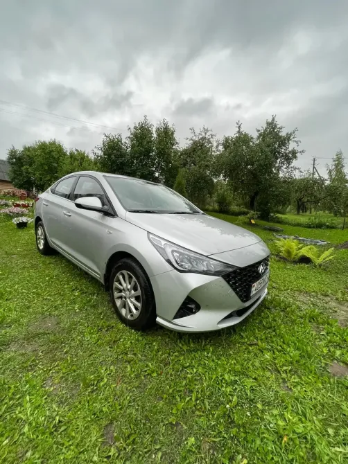  Accent V