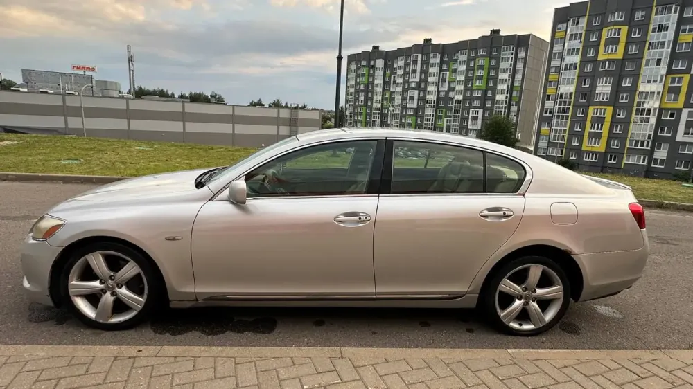 Седан Lexus GS III (2005)