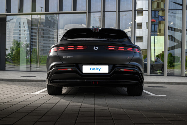 Z9 GT