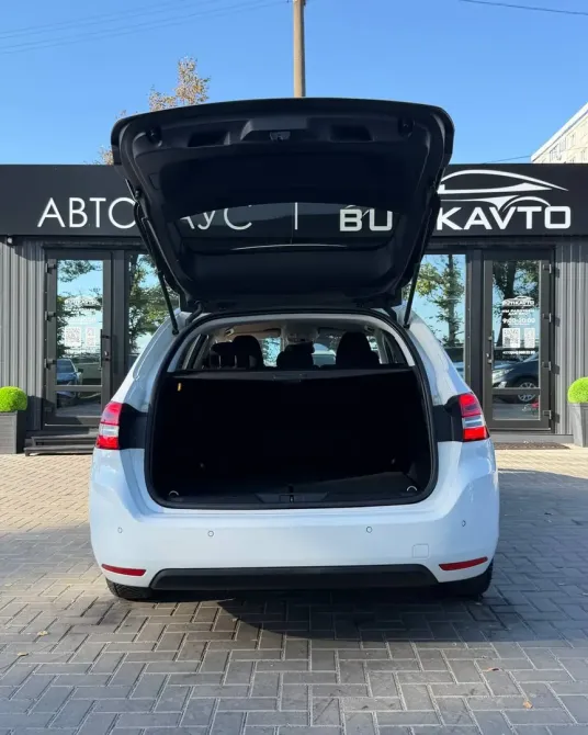 Продажа Peugeot 308 II Рестайлинг, 2020г., Минск Минск - изображение 12