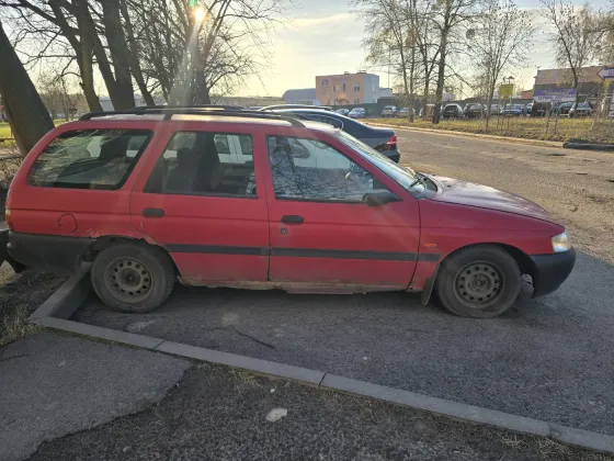 Продажа Ford Escort V Рестайлинг 2, 1996г., Брест Брест