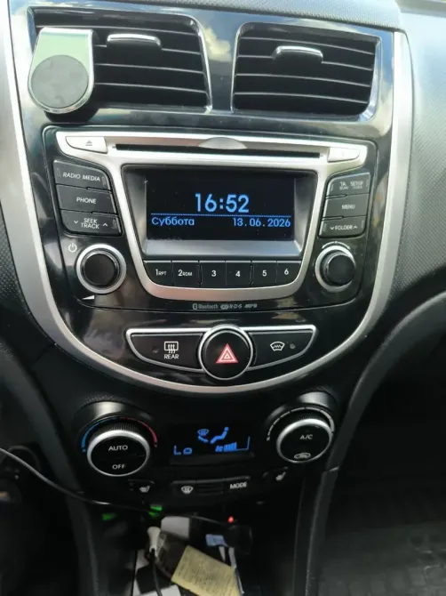 Продажа Hyundai Accent IV, 2015г., Минск Минск - изображение 6