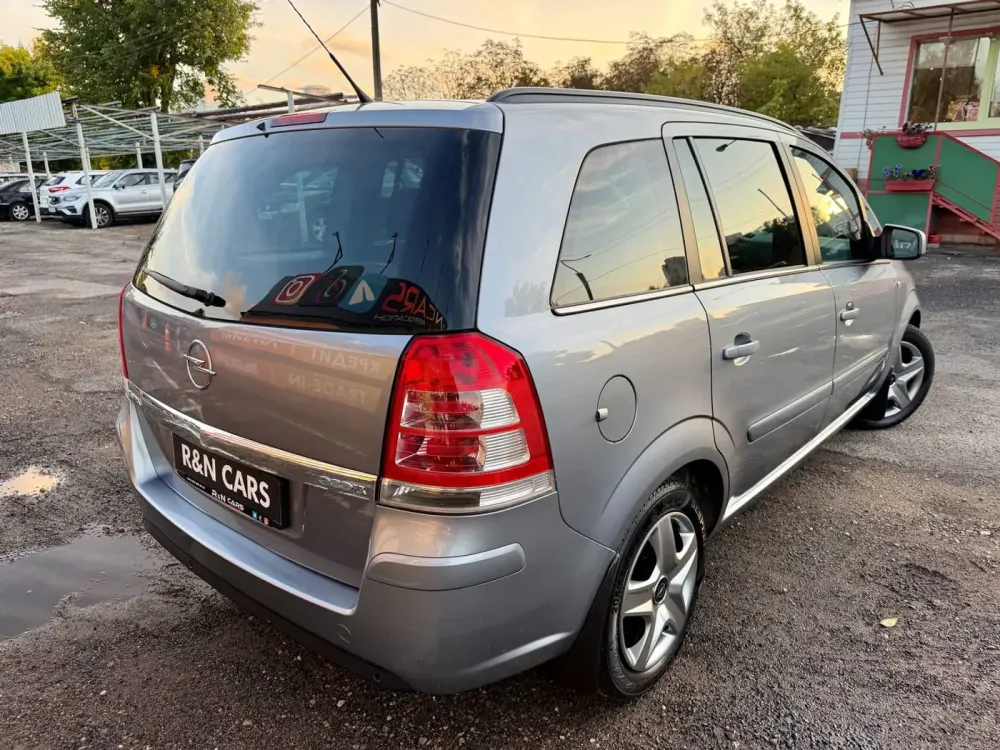 Продажа Opel Zafira B Рестайлинг, 2011г., Минск Минск - изображение 11