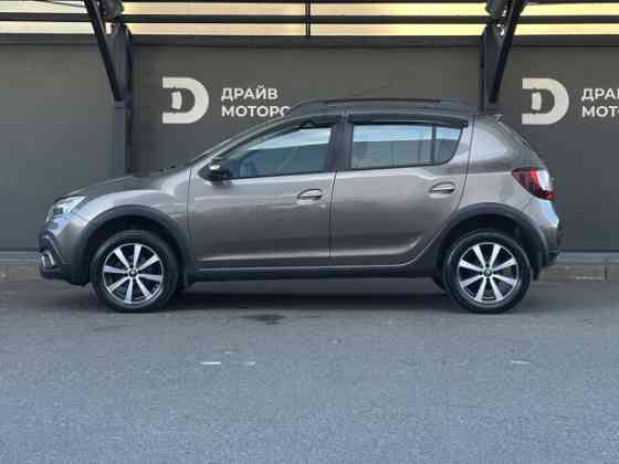 Продажа Renault Sandero Stepway II · Рестайлинг, 2019 г. в Минске Минск