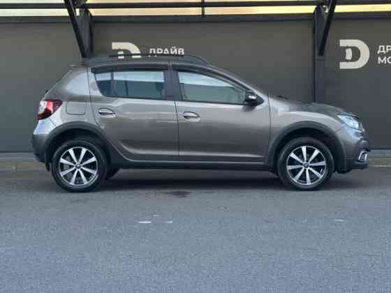 Продажа Renault Sandero Stepway II · Рестайлинг, 2019 г. в Минске Минск