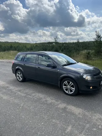 Продажа Opel Astra H Рестайлинг, 2012г., Минск Минск
